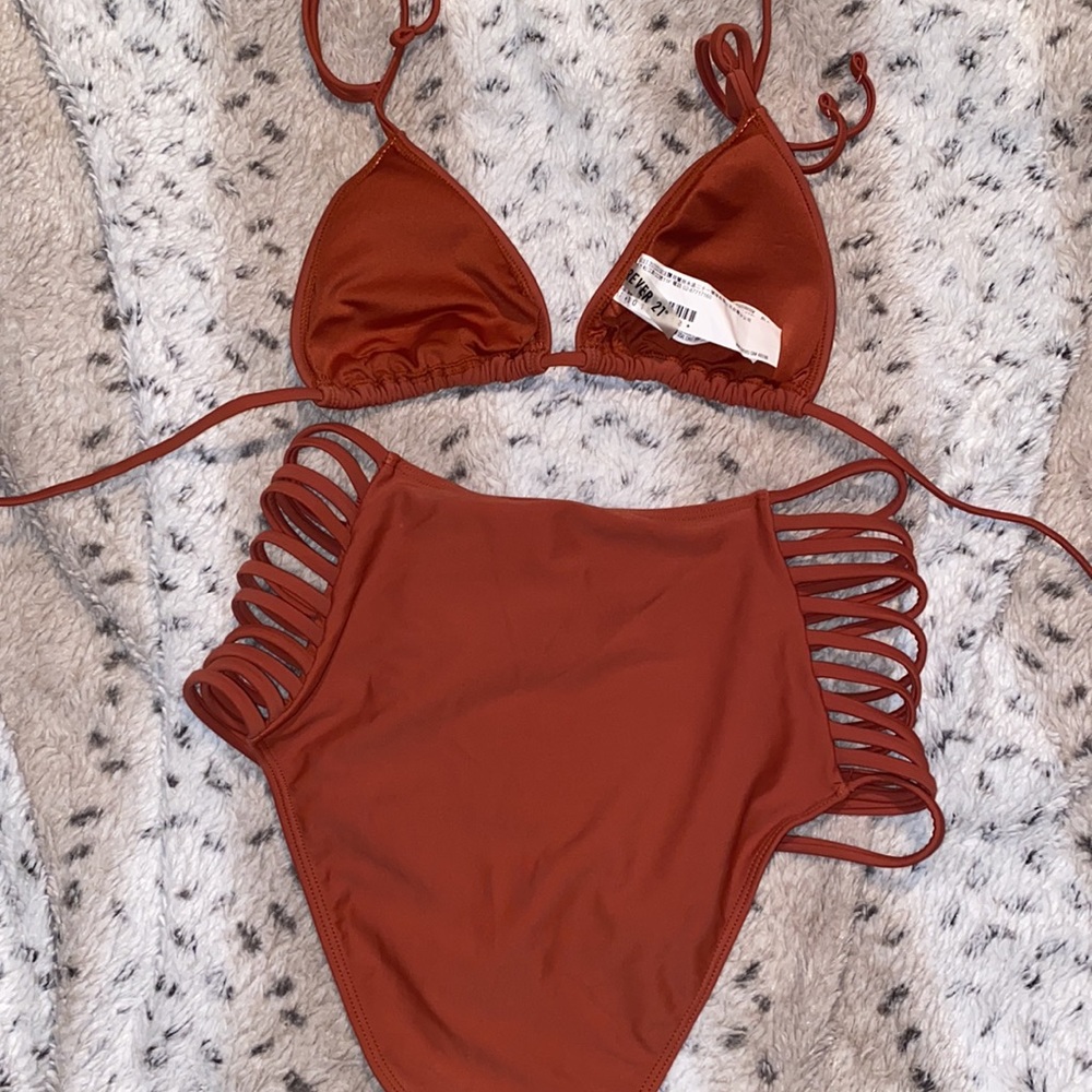Bathing suit set - Picture 4 of 4